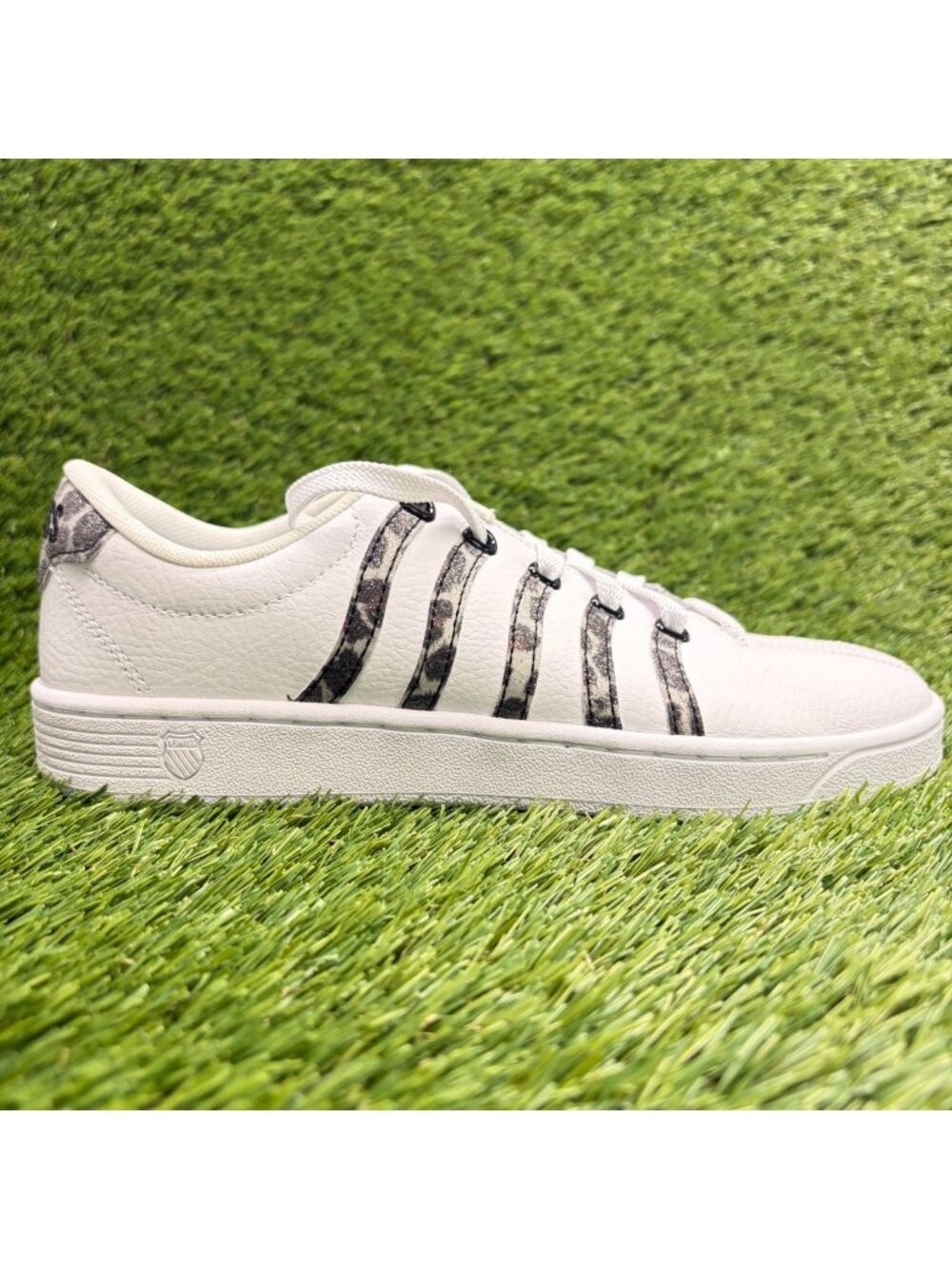 K-Swiss Court Pro II Leopard Womens Size 8 White Black Athletic Shoes Sneakers